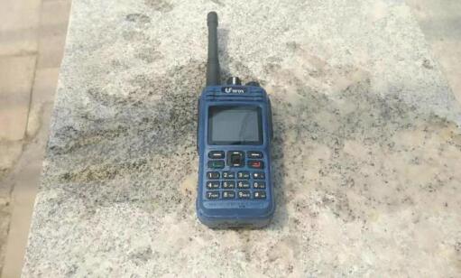 對講機如何進行防水等級測試？